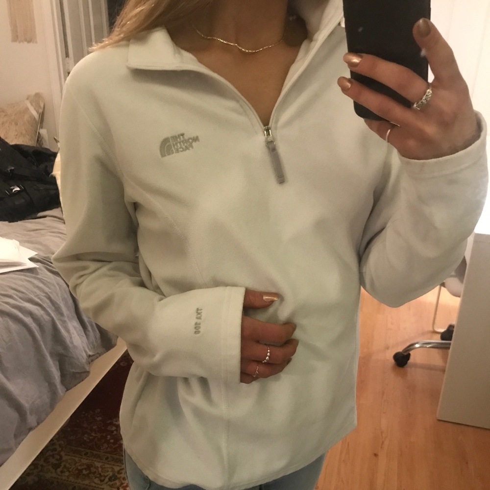 The North Face sweater pullover white